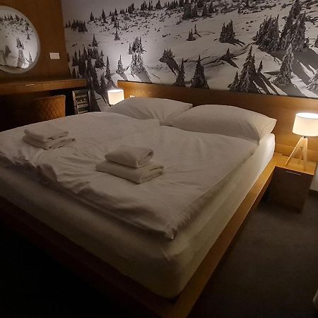 Snowland Apartmany Valca Luaran gambar