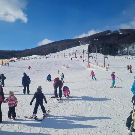 Snowland Apartmany Valca Luaran gambar