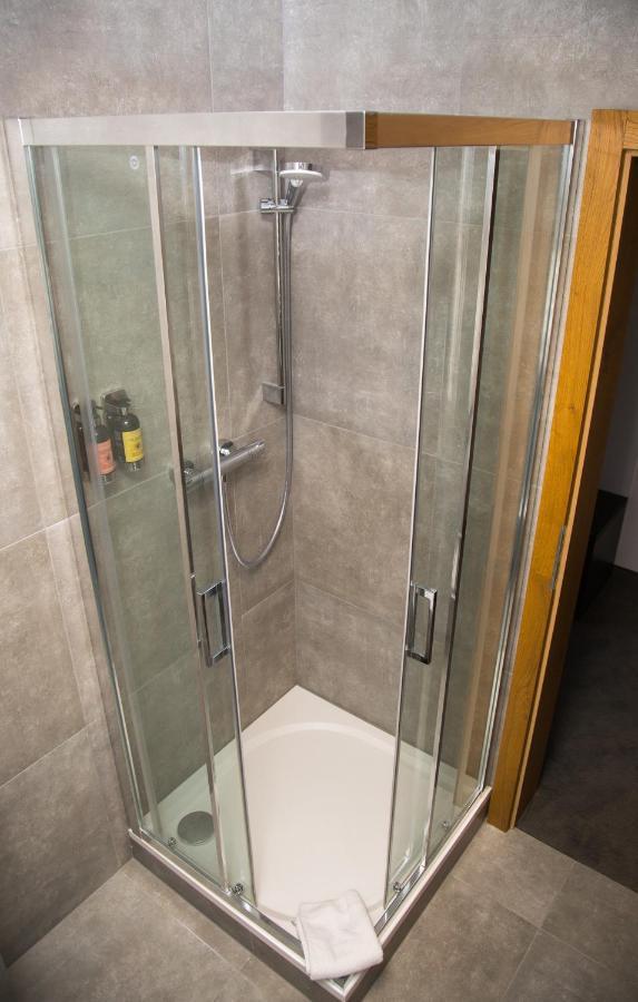Snowland Apartmany Valca Luaran gambar