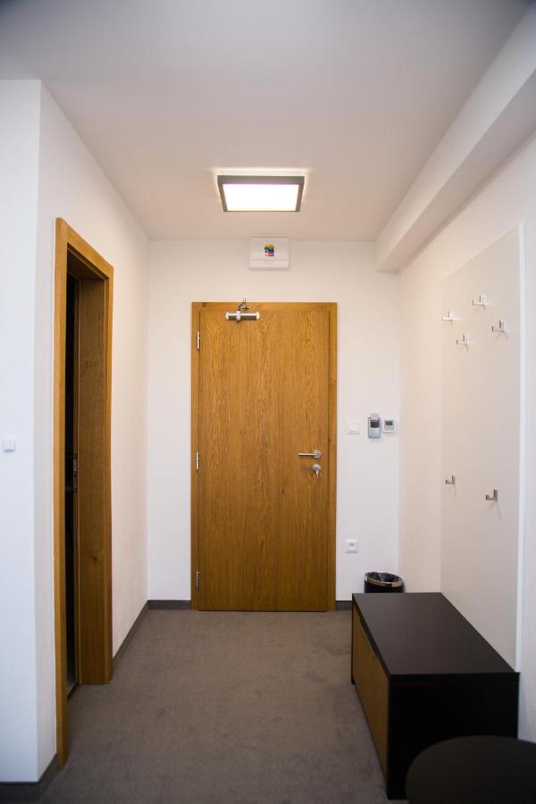 Snowland Apartmany Valca Luaran gambar