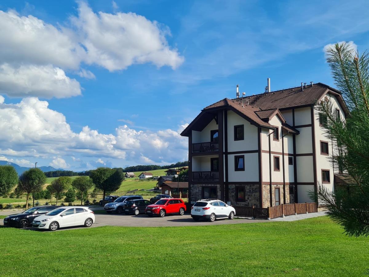 Snowland Apartmany Valca Luaran gambar